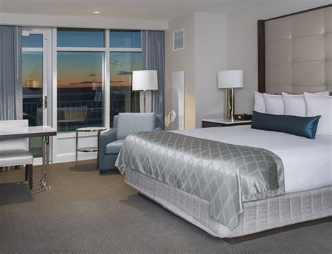 Top Hotels Closest to Foxwoods Resort Casino from $77.